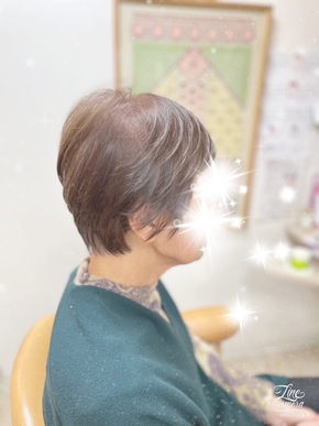 グレーカラーとカットをさせて頂きました